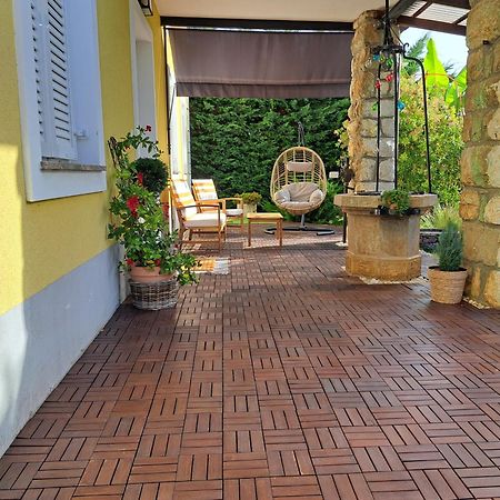Apartment Peruc With Big Terrace And Beautiful Garden Ičići エクステリア 写真